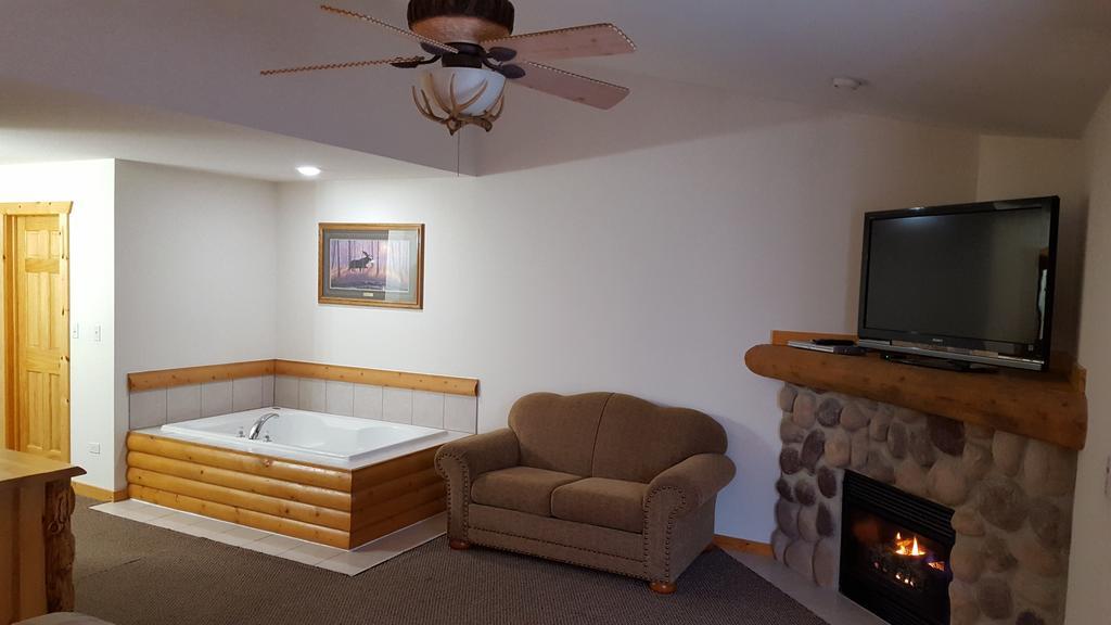 Utica 2Br Rustic Villa מראה חיצוני תמונה