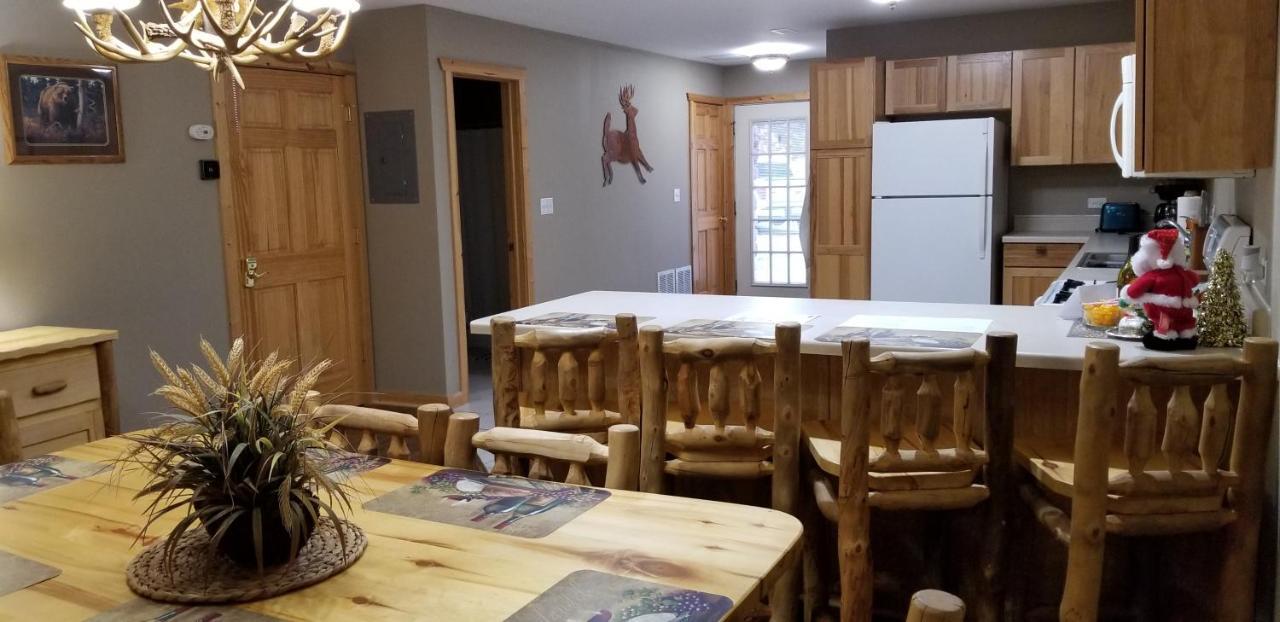 Utica 2Br Rustic Villa מראה חיצוני תמונה